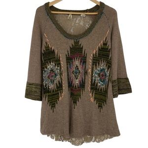 Gimmicks by BKE Tribal Embroidered Sheer Lace Back Sweater 3/4 sleeves, L